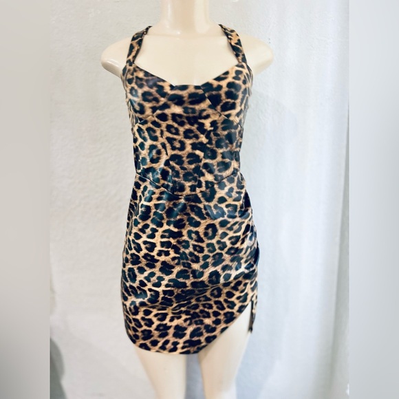 ASOS Leopard Print Corset Seamed Mini Dress size 6 Us new super cute dress - Picture 2 of 14